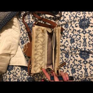 authentic michael kor cross body